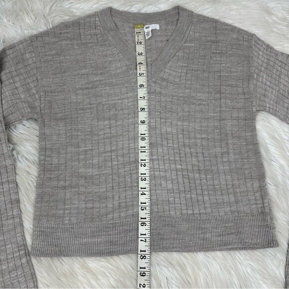 BP Reagan Women's NWT Heather Gray V-Neck Long Sleeve Ribbed Knit Sweater L/C34 - Picture 7 of 10